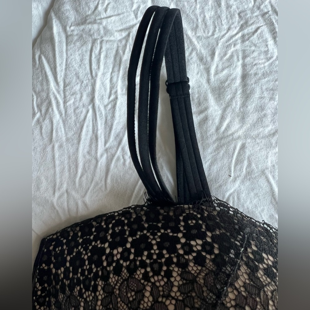 Victoria’s Secret Nude/Black Lace Lined Push Up Bra or Strapless Bra - Size 38DD - Picture 3 of 4